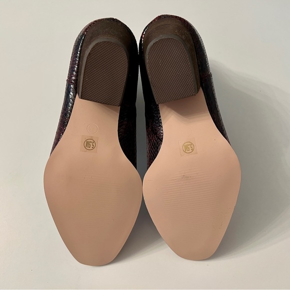 COCONUTS BY MATISSE Spade Burgundy Snakeskin Booties - Picture 3 of 15